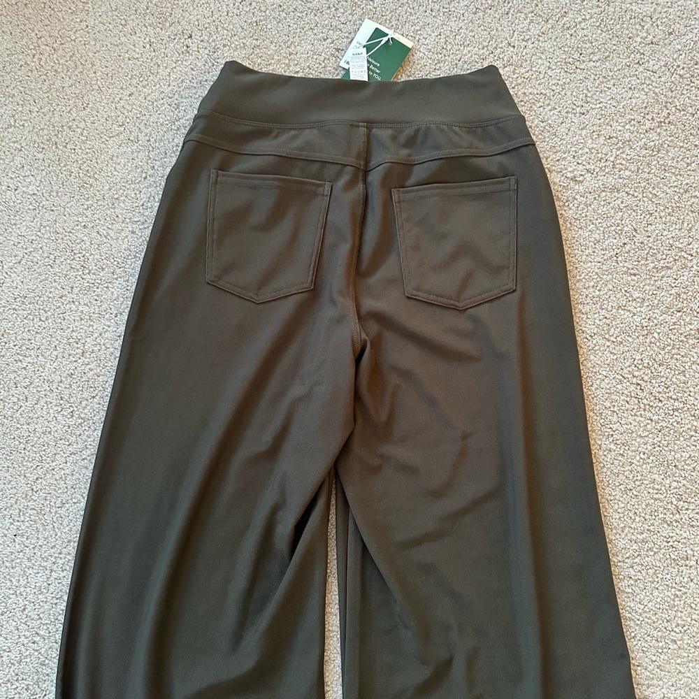 HALARA Olive Wide-Leg Pants - Picture 5 of 5